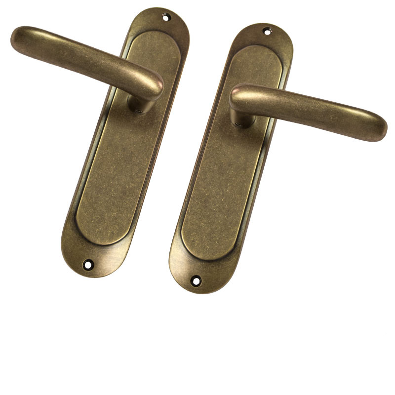 Brass bedroom 2025 door handles